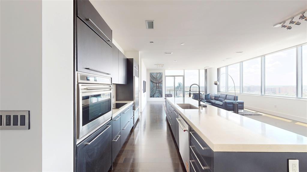 House - Residential