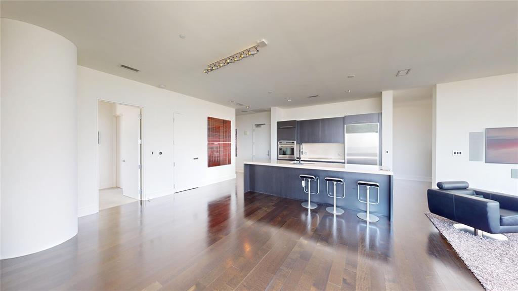 House - Residential