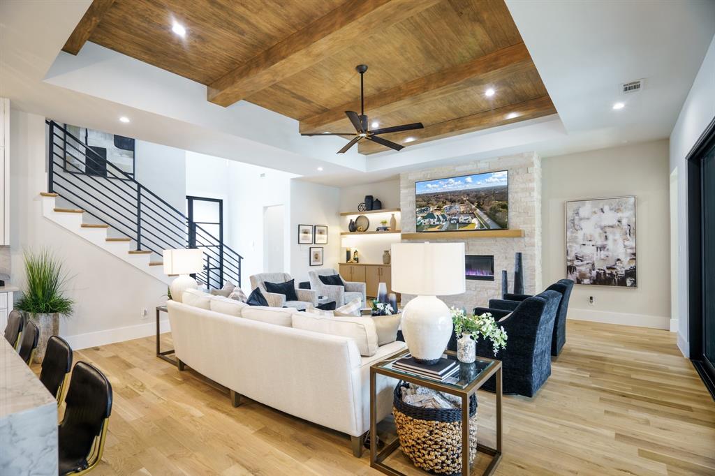 The Oaks of Lonesome Dove - Residential
