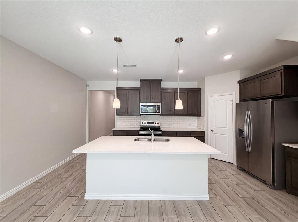 Red Eagle Place - Residential