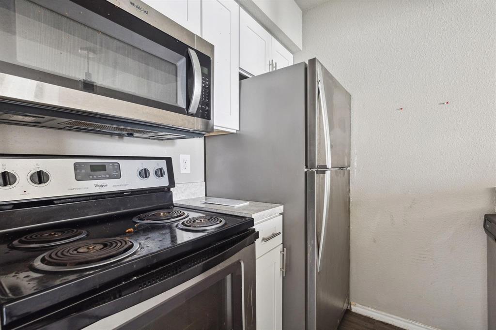 Royal Lane Highlands Condos - Residential Lease