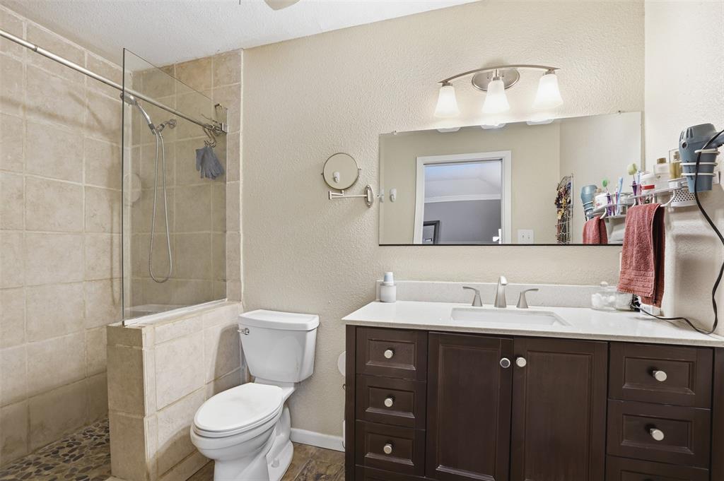 Decordova Bend Estate - Residential