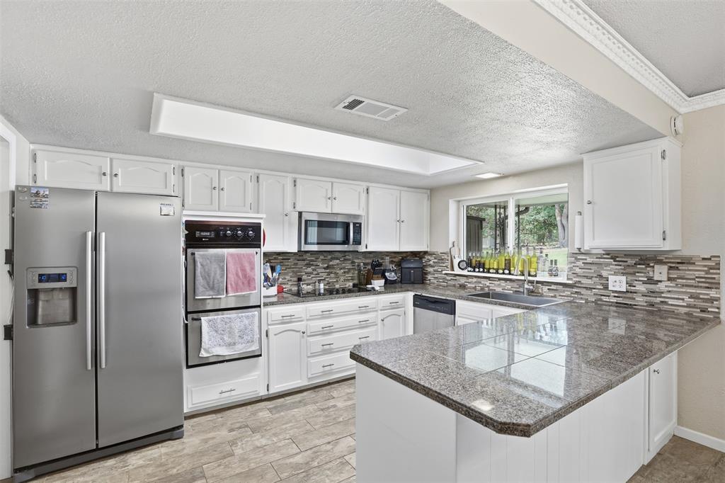 Decordova Bend Estate - Residential