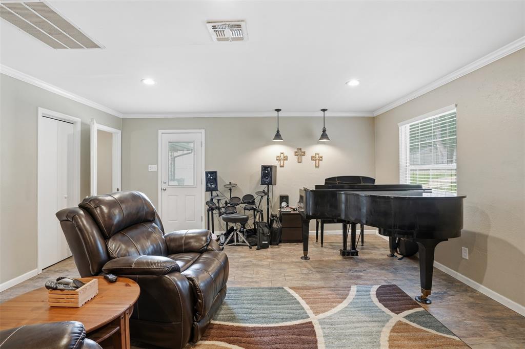 Decordova Bend Estate - Residential