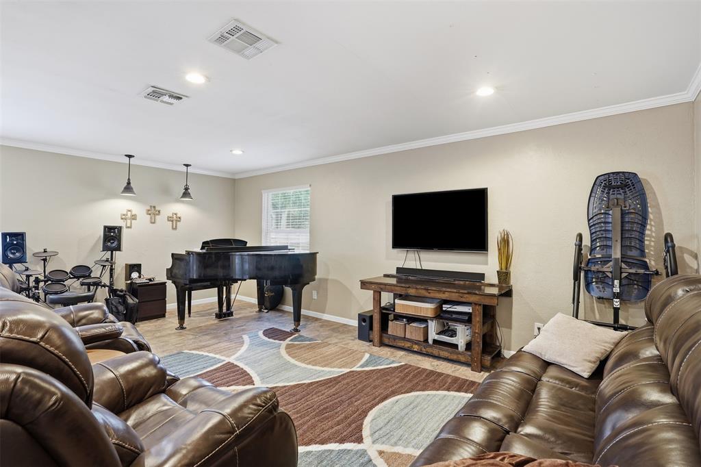 Decordova Bend Estate - Residential