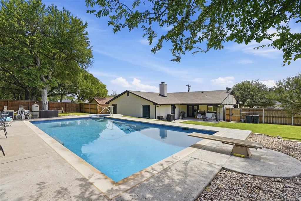 Decordova Bend Estate - Residential