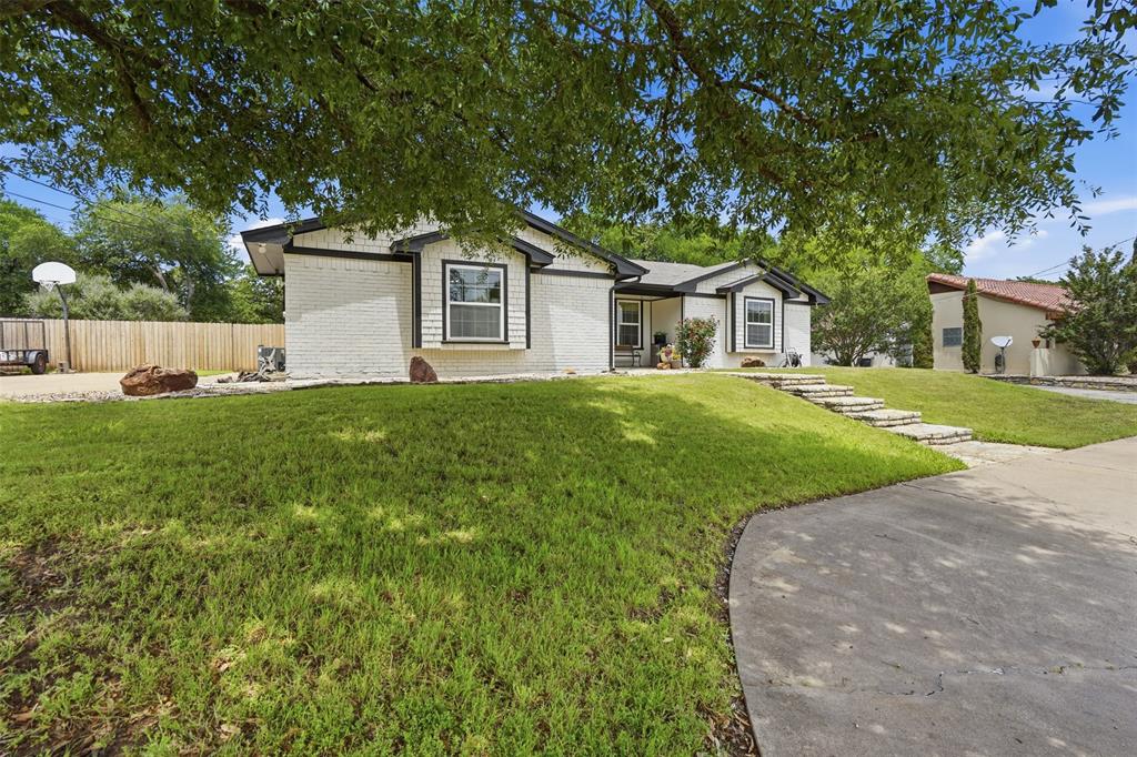 Decordova Bend Estate - Residential