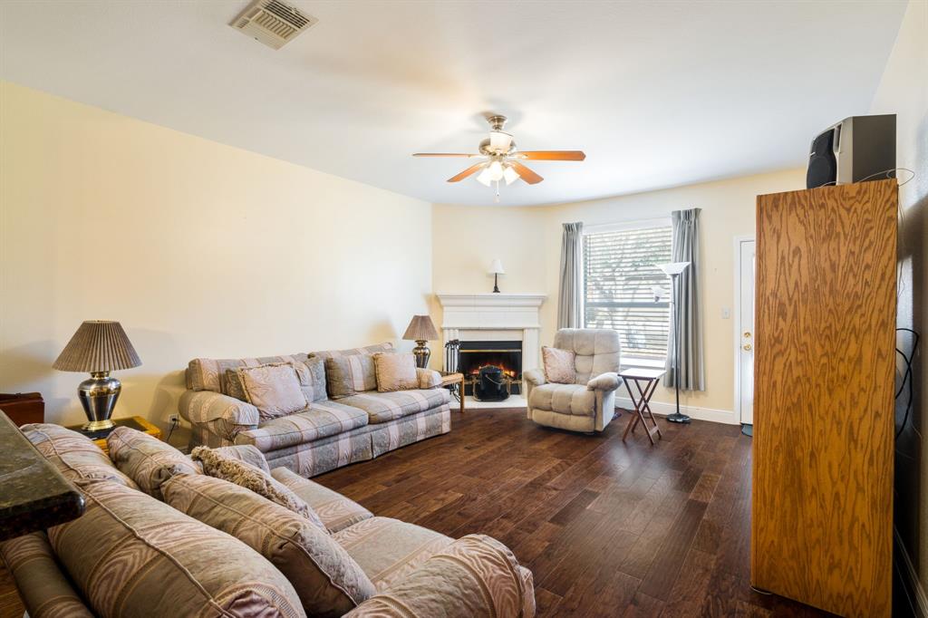 Corinthian Palisades Sec Two - Residential