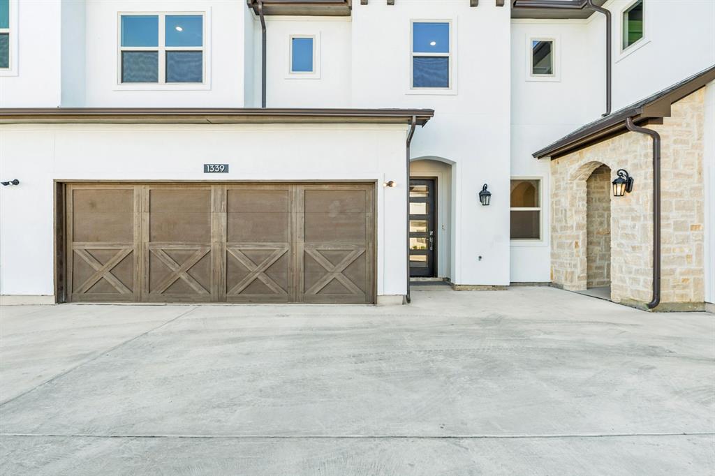 Lewisville Water's Edge II Condominium - Residential