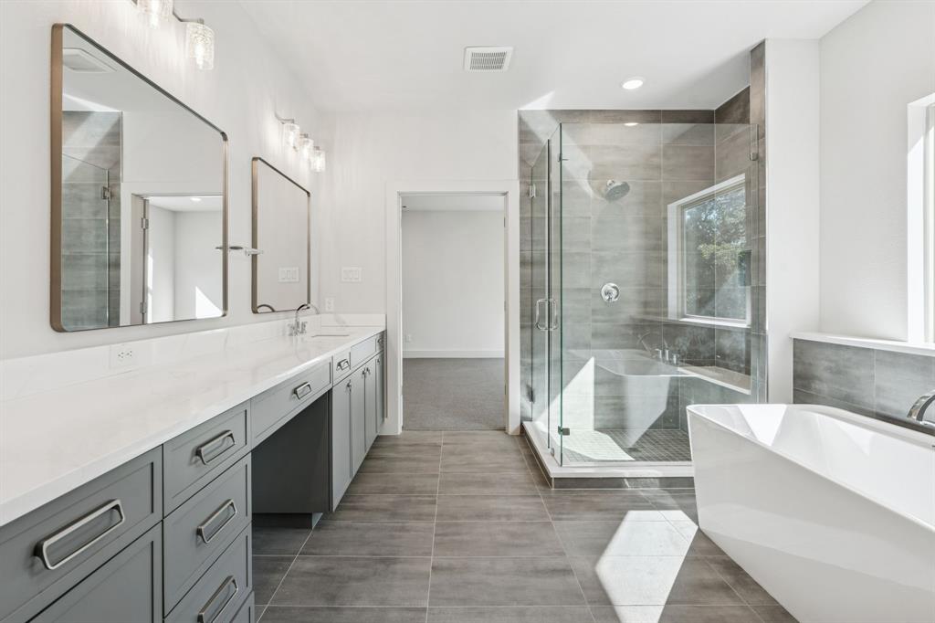 Lewisville Water's Edge II Condominium - Residential