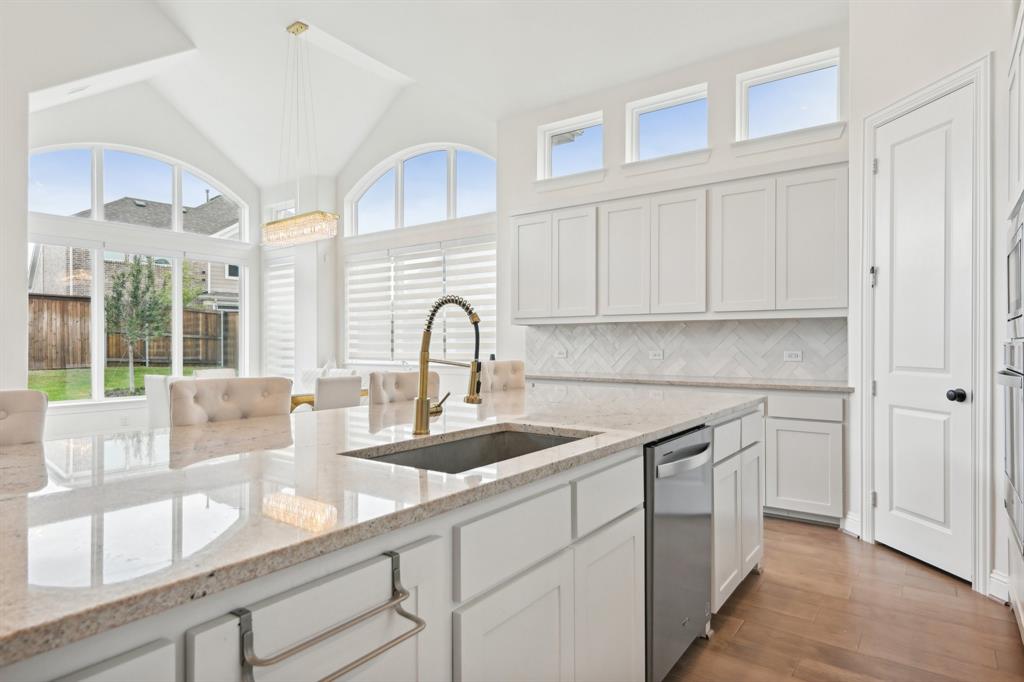 Savannah Ph 8a - Residential