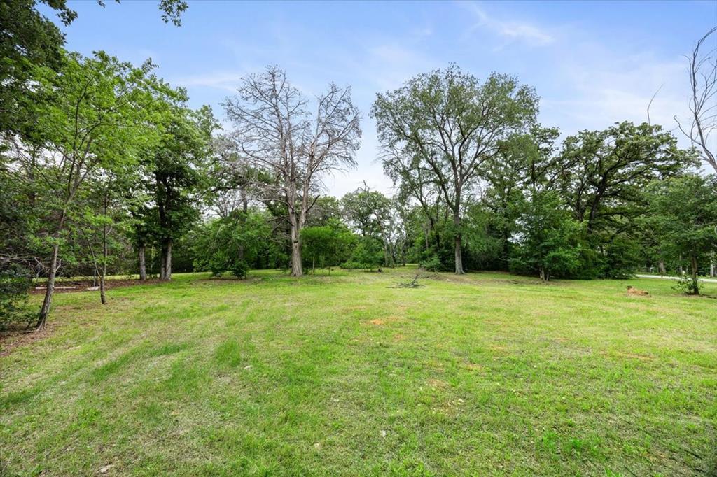 SOUTH LAKE PARK ADDITION - Land