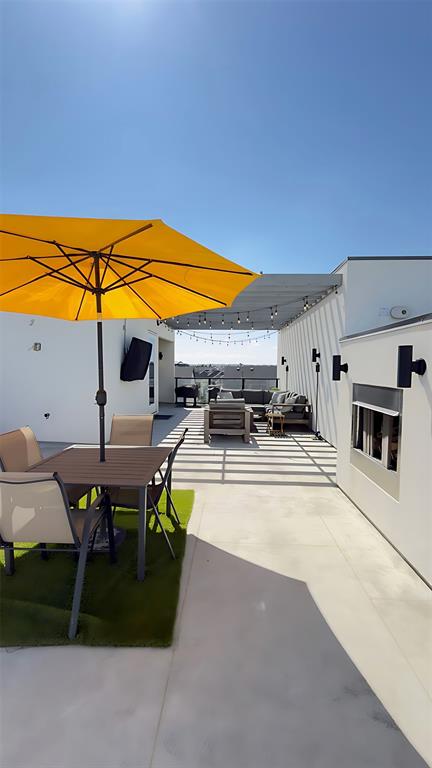 Villas on Hutton - Residential
