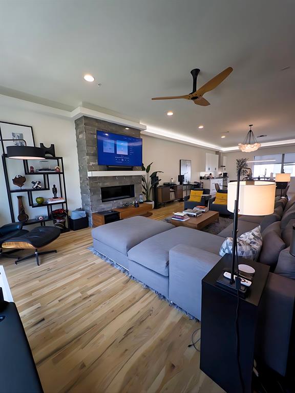 Villas on Hutton - Residential