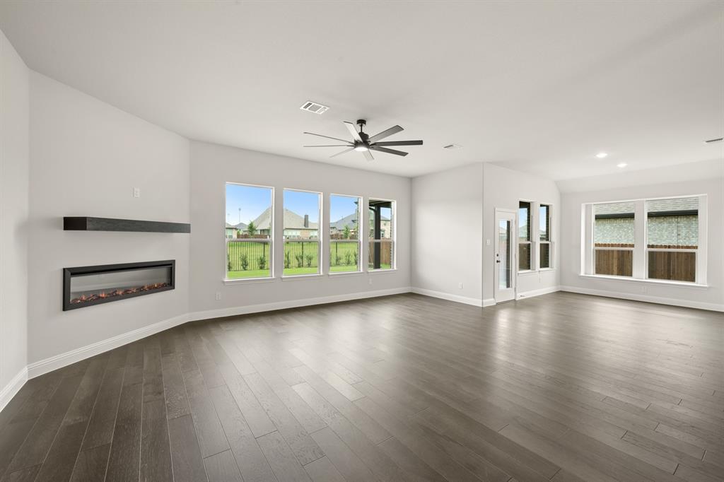 Redden Farms - Signature Series - Residential