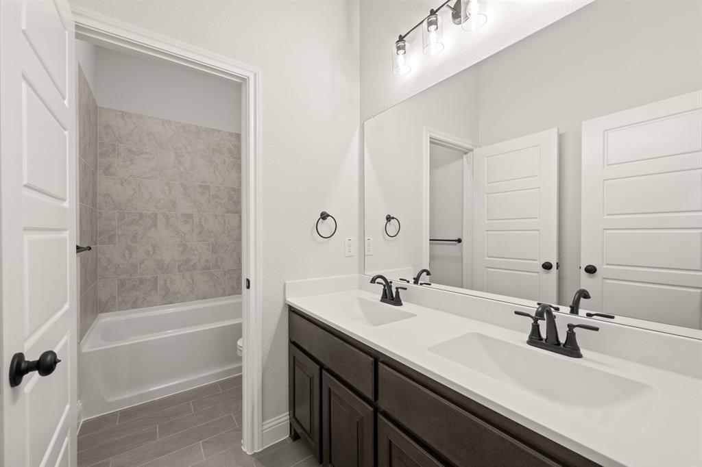 Redden Farms - Signature Series - Residential