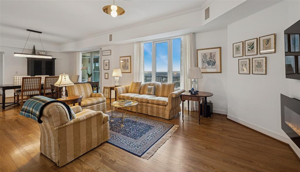 Mayfair at Turtle Creek Condo - Residential