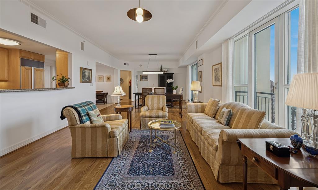 Mayfair at Turtle Creek Condo - Residential
