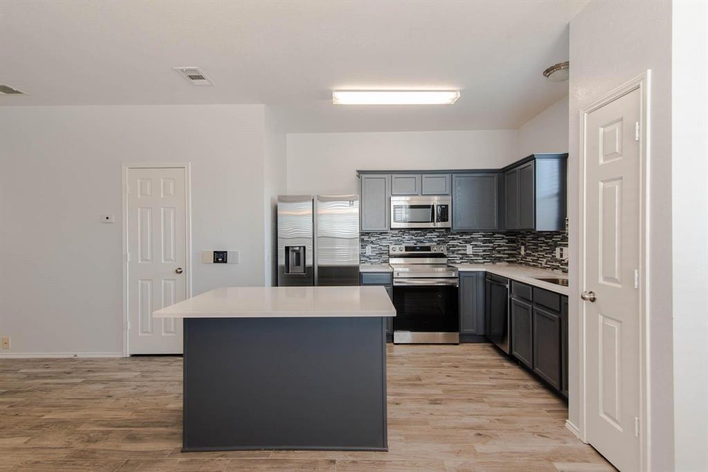 Villages Of Crawford Farms Th - Residential