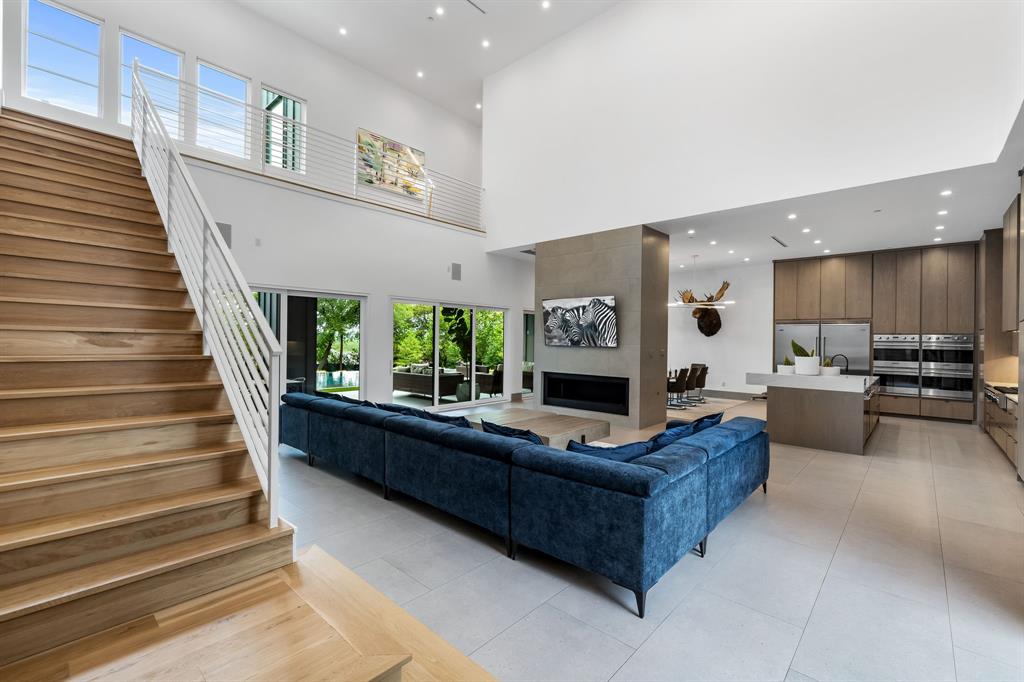 ESTES, R P SUBDIVISION - Residential