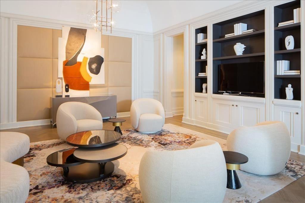 Ritz-Carlton 2 - Residential