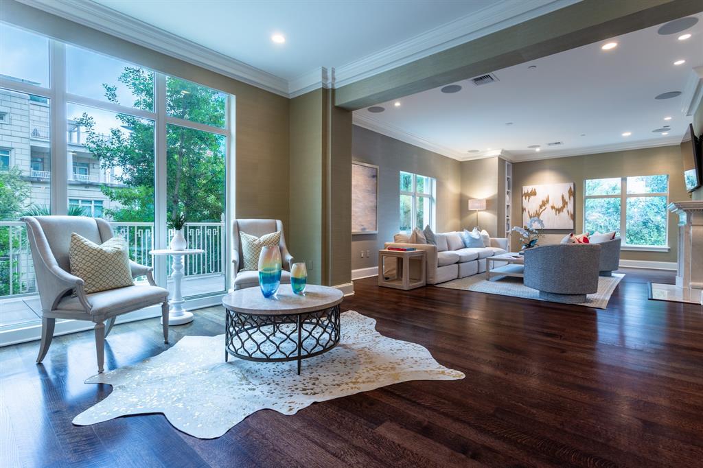 Ritz-Carlton 2 - Residential