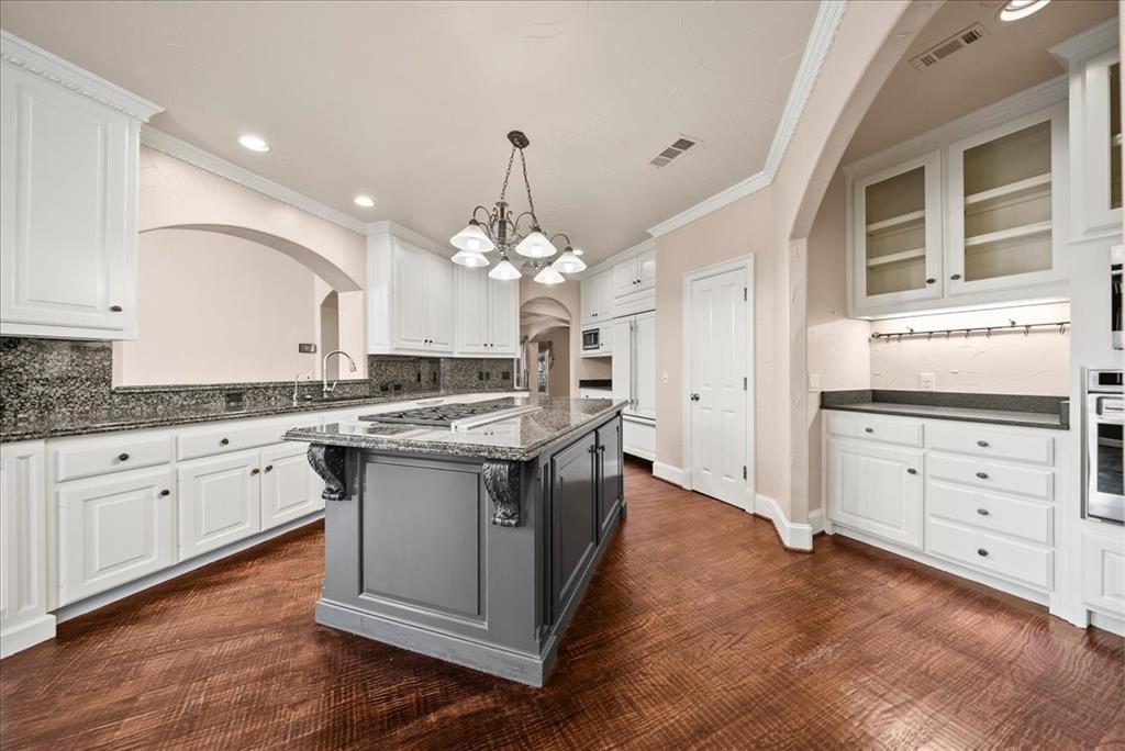 Emerald Sound At Lake Lewisvil - Residential