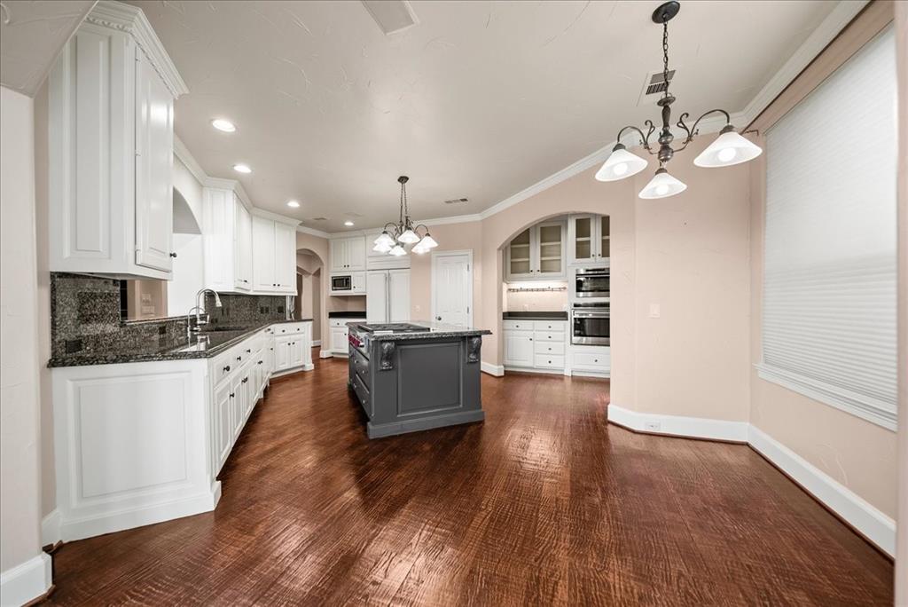 Emerald Sound At Lake Lewisvil - Residential