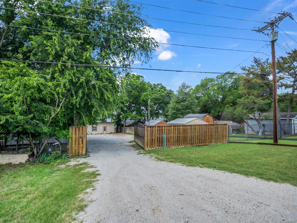 Lake Weatherford - Residential
