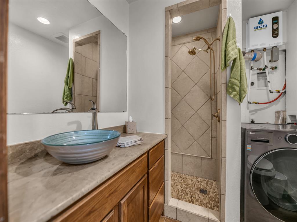 Lake Weatherford - Residential