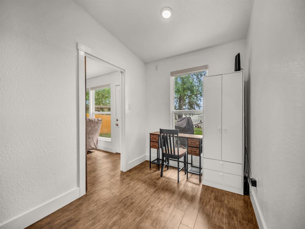 Lake Weatherford - Residential