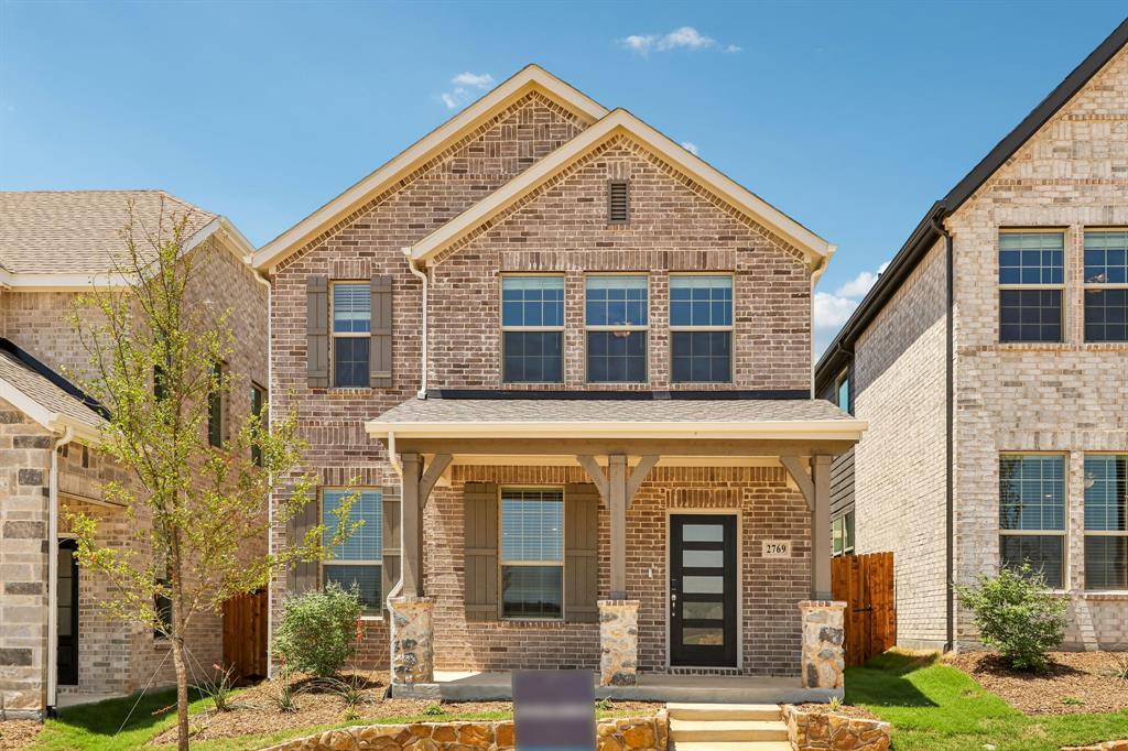 BRAND NEW energy - efficient home Apr 2026! The thoughtfully designed main level brings everyone together with an effortless open concept and useful features. White cabinets with veined white quartz countertops, light tan EVP flooring with light taupe carpet. New energy-efficient move-in ready homes in Dallas-Fort Worth include a washer, dryer, fridge, and whole home blinds, plus they can be closing-ready in 60 days or less–guaranteed. Enjoy a low maintenance lifestyle at Oak Ridge Park and experience amenities including a playground, greenspace, and trails, all with easy access to Corinth, Argyle, Flower Mound and Denton.