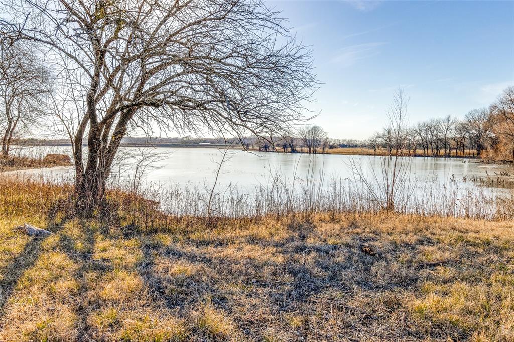 A1249 - W MATHEWS - Land