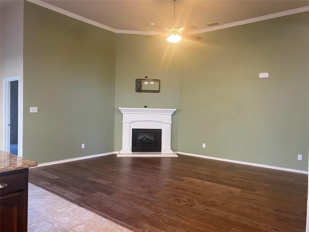 Westover Village Estates Ph - Residential