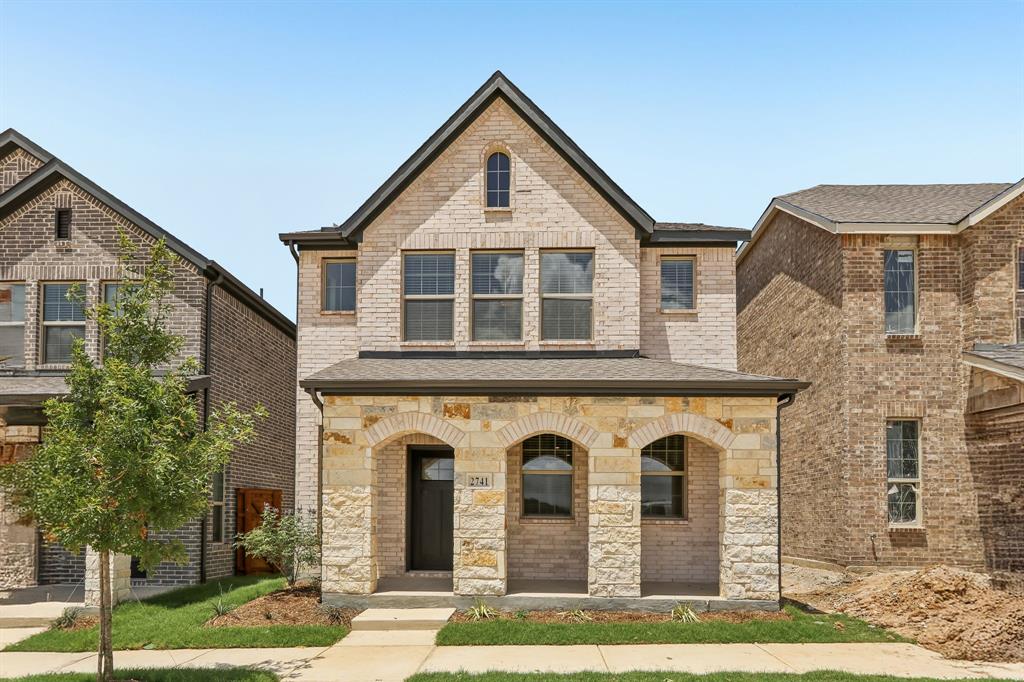 BRAND NEW energy - efficient home May 2026! Take advantage of the spacious covered front porch or invite guests in to a bright, open concept living space. White cabinets with veined white quartz countertops, light tan EVP flooring with light taupe carpet. New energy-efficient move-in ready homes in Dallas-Fort Worth include a washer, dryer, fridge, and whole home blinds, plus they can be closing-ready in 60 days or less–guaranteed. Enjoy a low maintenance lifestyle at Oak Ridge Park and experience amenities including a playground, greenspace, and trails, all with easy access to Corinth, Argyle, Flower Mound and Denton.