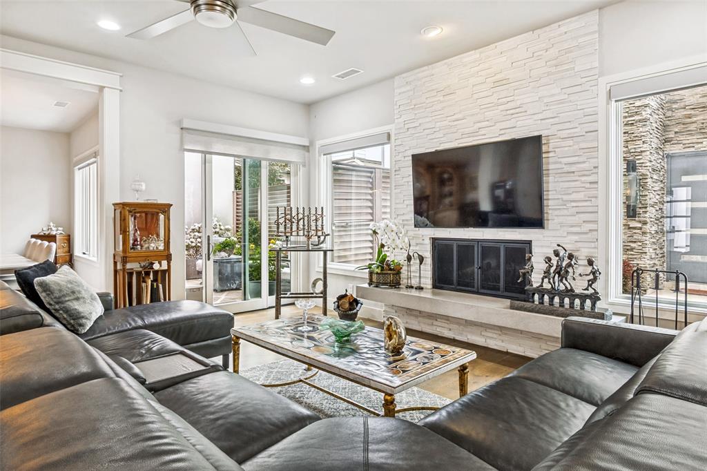 Bentley Place - Residential