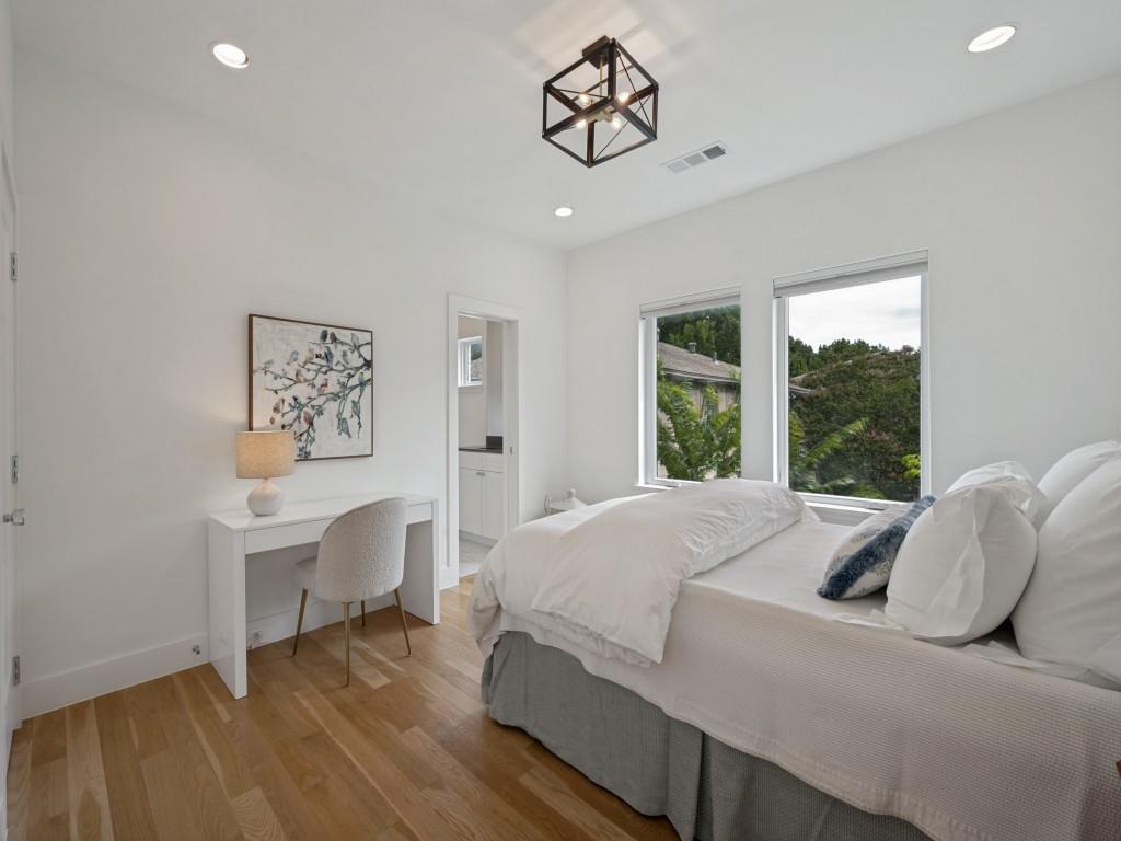 Lafoy Place - Residential