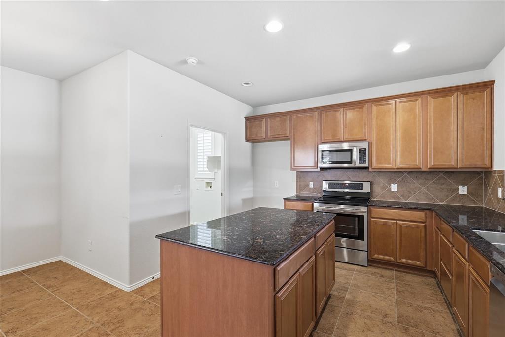 Frisco Lakes By Del Webb Villa - Residential