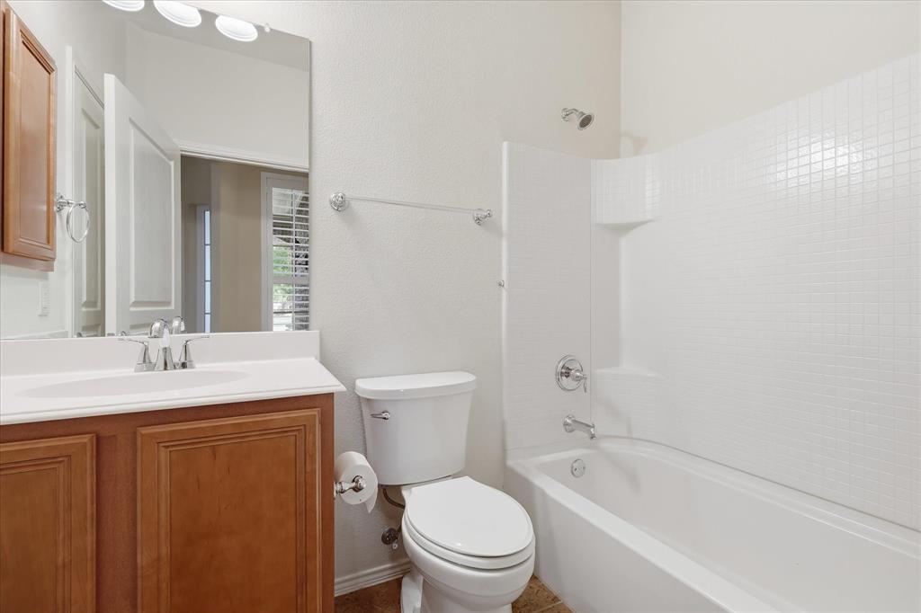 Frisco Lakes By Del Webb Villa - Residential