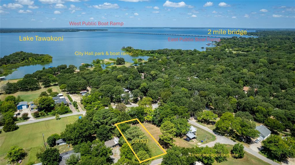 Whispering Oaks - Land