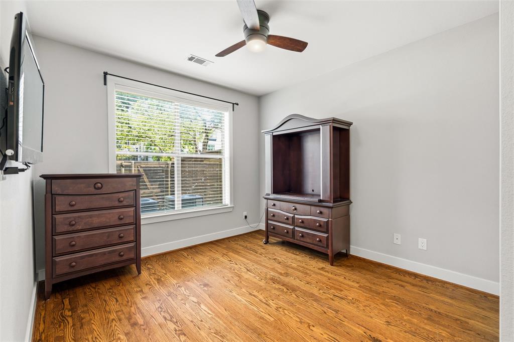 Palo Alto Twnhms Condo - Residential