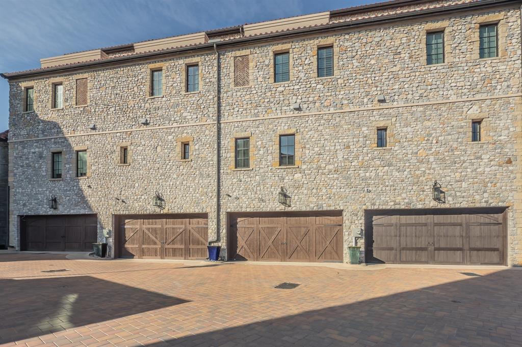 Westlake Entrada - Residential