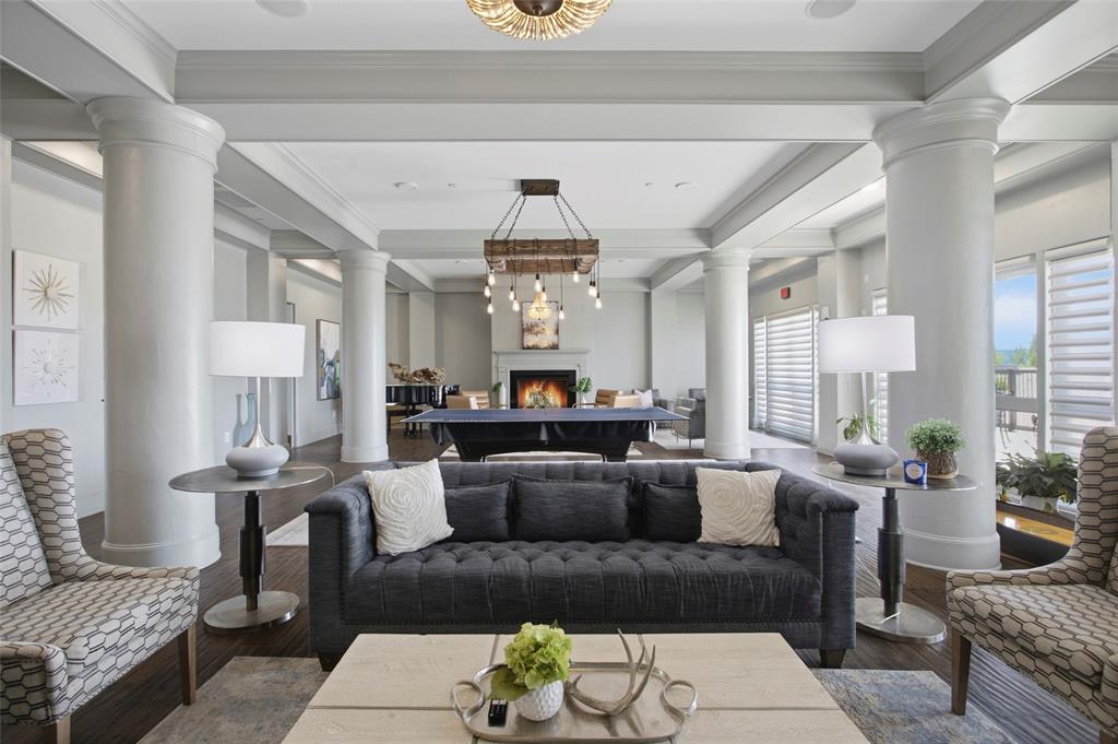 Villa de Leon Condo - Residential