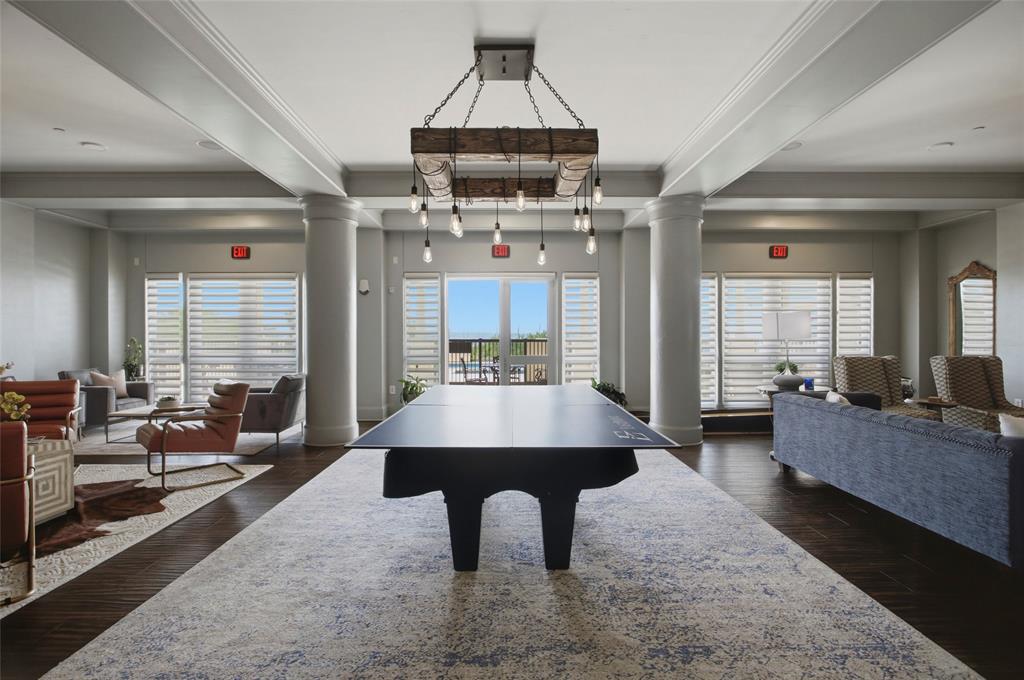 Villa de Leon Condo - Residential