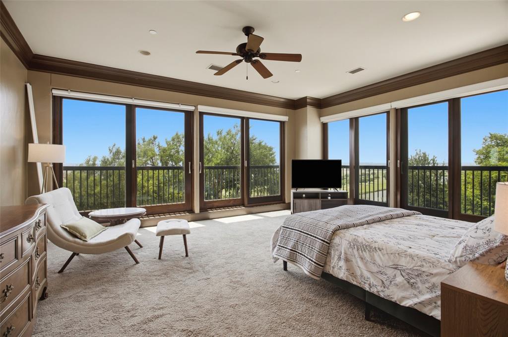 Villa de Leon Condo - Residential
