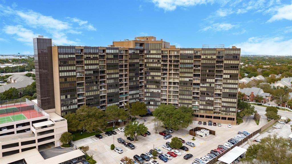 BONAVENTURE CONDOS - Residential