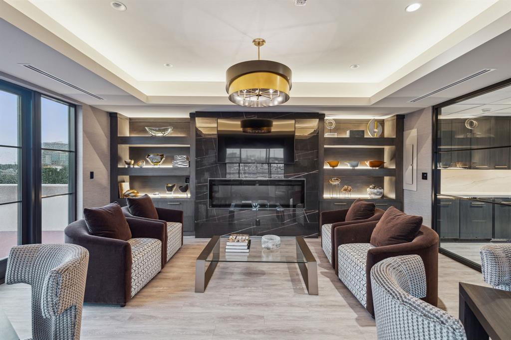 BONAVENTURE CONDOS - Residential