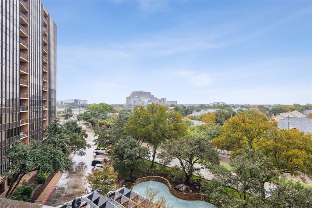 BONAVENTURE CONDOS - Residential