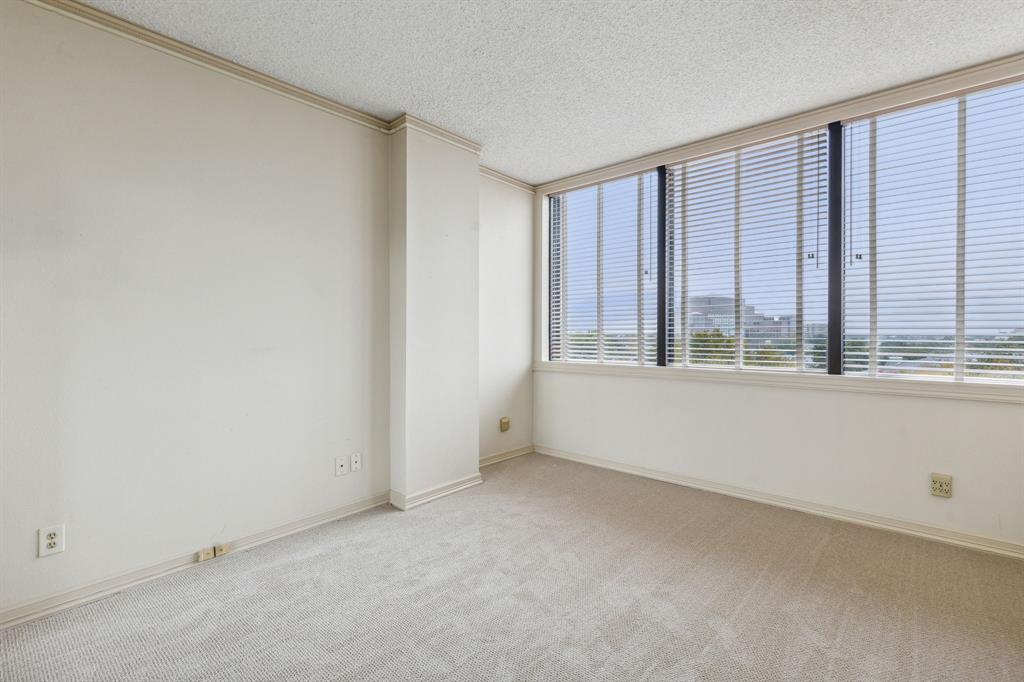 BONAVENTURE CONDOS - Residential