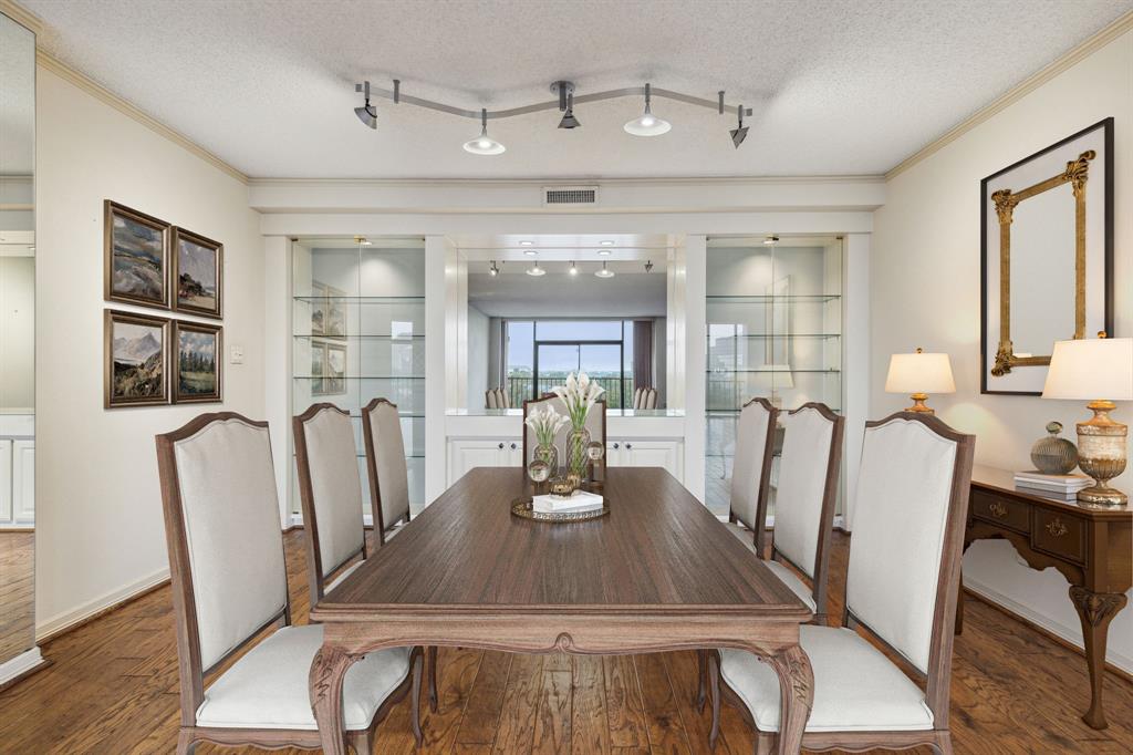 BONAVENTURE CONDOS - Residential